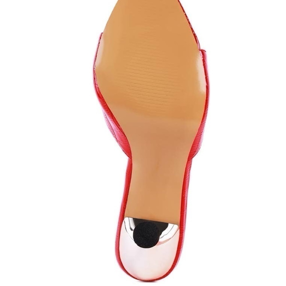 90. French Cut Red Heel Open Toe - Picture 3 of 3